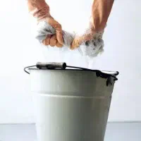 نظافت راه پله و مشاعات