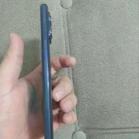 گوشی  اندروید|موبایل|رباط‌کریم, رباط‌کریم|دیوار