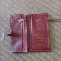 فقط صد هزار پولشو نیاز دارم