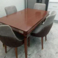 میز ناهارخوری