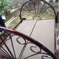 تخت دو نفره فلزی