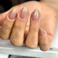 آف ویژه ناخن|خدمات آرایشگری و زیبایی|خرمآباد, |دیوار