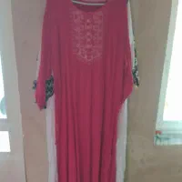 ساحلی زنانه