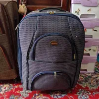 چمدان|کیف، کفش، کمربند|اهواز, کوی باهنر|دیوار