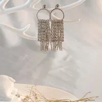 گوشواره های مینیمال تخفیف دار رنگ ثابت