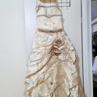 پیراهن نامزدی|لباس|گلپایگان, |دیوار