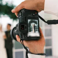 کار آموز عکاسی و فیلمبرداری و طراحی و تدوین