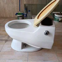 توالت فرنگی دست دوم سالم، فلاش‌تانک دار در مهاباد|لوازم سرویس بهداشتی|مهاباد (آذربایجان غربی), |دیوار