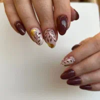 کاشت ناخن و آموزش ناخن با ارائه مدرک فقط ۳نیم میل|خدمات آرایشگری و زیبایی|میانه, |دیوار