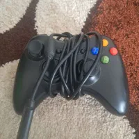 فروش دسته xbox سالم تمییز زیادم کار نکرده با کارتن