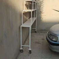 قفسه آهنی چرخ دار
