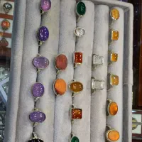 انگشتر های زنانه ی درجه یک|جواهرات|قم, زنبیل آباد|دیوار