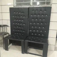 فروش فوری صندلی انتظار وآینه کنسول|آرایشگاه و سالن‌های زیبایی|مشهد, کوی المهدی|دیوار