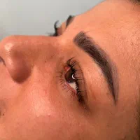 کاشت هیدن و اکستشن ،لیفت و لمینت مژه و ابرو