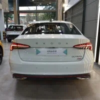 اشکودا اکتاویا۲۰۲۴ سفید تیپ لاکچری|خودرو سواری و وانت|تهران, الهیه|دیوار