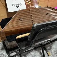 سنتور به همراه میز|سازهای سنتی|بندر امام خمینی, |دیوار