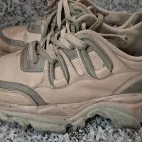 کفش|کیف، کفش، کمربند|بیرجند, |دیوار