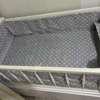 تخت وگهواره بچه