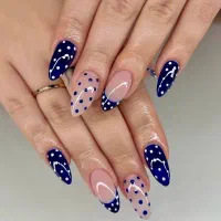 تخفیف کاشت ناخن و‌اموزش سه راه احمدی‌