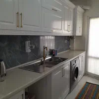 آپارتمان ۱۰۰ متری دونبش سازه بتن کوچه هتل قصر