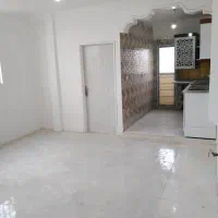 آپارتمان طبقه سوم ۵۵ متری