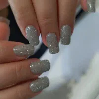 کاشت ناخن با بهترین متریال|خدمات آرایشگری و زیبایی|نجف‌آباد, هفده شهریور|دیوار