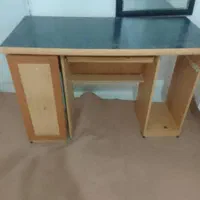 میز کامپیوتر