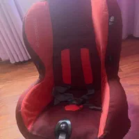 صندلی ماشین کودک برند ماکسی کوزی اصل قرمز زرشکی|تخت و صندلی بچه|تهران, زعفرانیه|دیوار