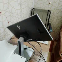 مانیتور کامپیوتر