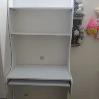 تخت خواب و میز تحریر|تخت و سرویس خواب|رباط‌کریم, رباط‌کریم|دیوار