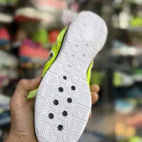 کفش فوتبال جوما تاپفلکس سایز ۴۰ الی ۴۵|کیف، کفش، کمربند|تهران, فدک|دیوار