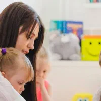 پرستار کودک