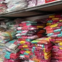 نیروی خانم برای جهت کار در عمده فروشی پوشاک