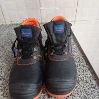 کفش ایمنی خارجی|کیف، کفش، کمربند|جهرم, |دیوار