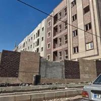 استخدام. کارگر ساختمانی و.سفیدکار.وموزاییک کار