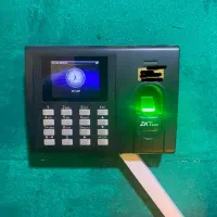 دستگاه حضور غیاب اثر انگشتZKT با کامپیوتر