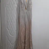 لباس مجلسی|لباس|تربتحیدریه, حسنی بالا|دیوار