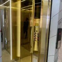 نیازمند نیروی کار در اسانسور