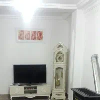 بوفه و ساعت ایستاده|بوفه، ویترین، کنسول|تاکستان, |دیوار