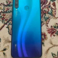 موبایل هوآوی مدلp30 lite در حد نو با شارژر و کارتن