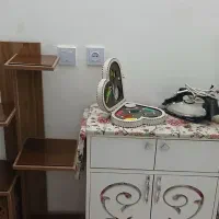 میز اتو و چرخ خیاطی ،پایه قابلمه و جای سیب زمینی