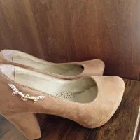 کفش|کیف، کفش، کمربند|آق قلا, |دیوار