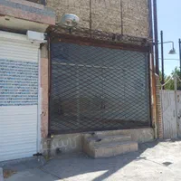 مغازه فروشی