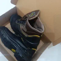 3 جفت کفش ایمنی|کیف، کفش، کمربند|اهواز, شهرک دانشگاه|دیوار