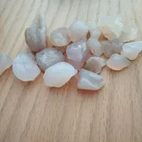 گوهر سنگ زیبا