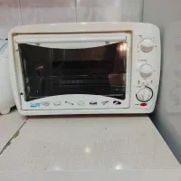 توستر سایا