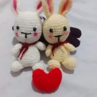 عروسک بافتنی|اسباب‌بازی بچه|میانه, |دیوار