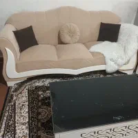 میزعسلی هم همراشه