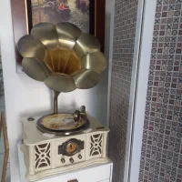 گرامافون ایستاده والتر|کلکسیون اشیاء عتیقه|بیرجند, |دیوار