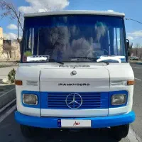 مینی بوس بنز